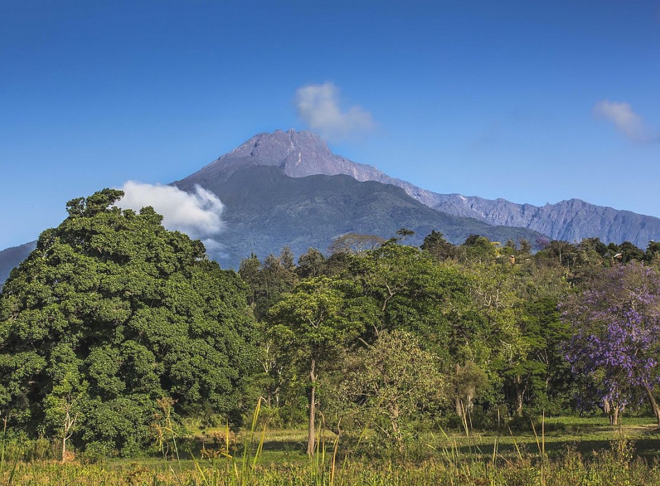 Mount Meru, Tanzania, Africa